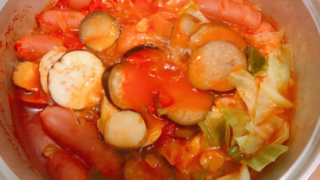 野菜たっぷりトマト鍋