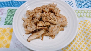 豚肉と椎茸のごま炒め