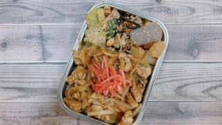 豚丼弁当