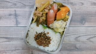 かぶと大豆ミートの中華風煮弁当