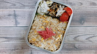 鶏たまそぼろ弁当