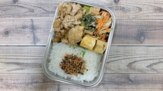 舞茸と豚肉のぽん酢炒め弁当