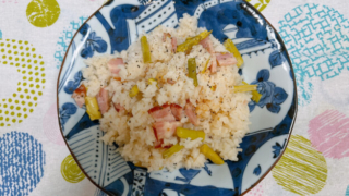 アスパラとベーコンの炊き込みごはん