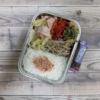 キャベツとベーコンの粒マスタード炒め弁当