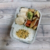 鶏だんごとキャベツの煮物弁当